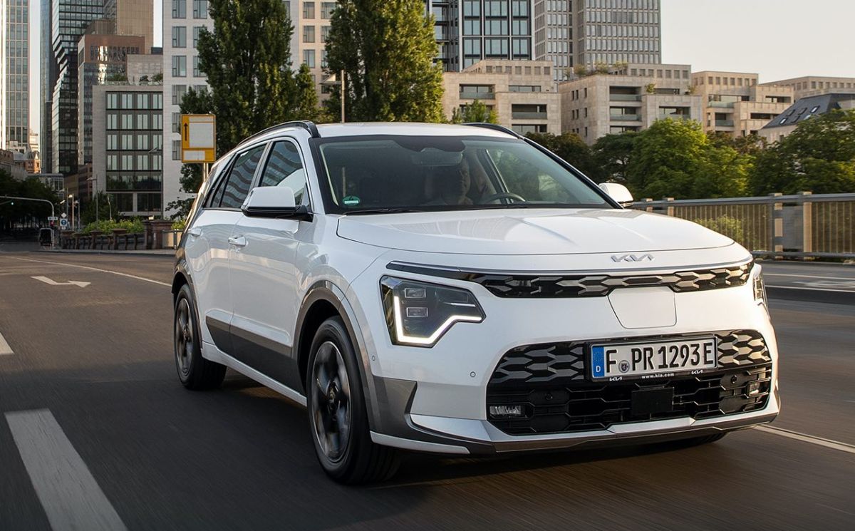 La Nuova Kia Niro Tra Le 7 Finaliste Di Car Of The Year 2023 La