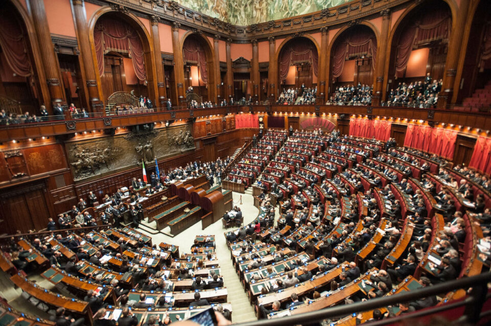 sinistra parlamento