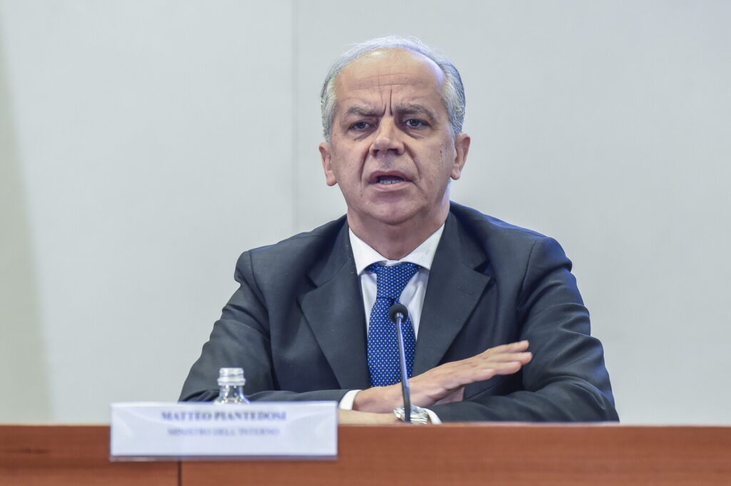 Il Ministro degli Interni, Matteo Piantedosi