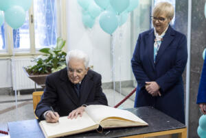 Il Presidente della Repubblica, Sergio Mattarella, e la Presidente della Repubblica di Slovenia, Nataša Pirc Musar, al Municipio in occasione della visita alla mostra fotografica "L'incontro tra due fiumi e due valli"