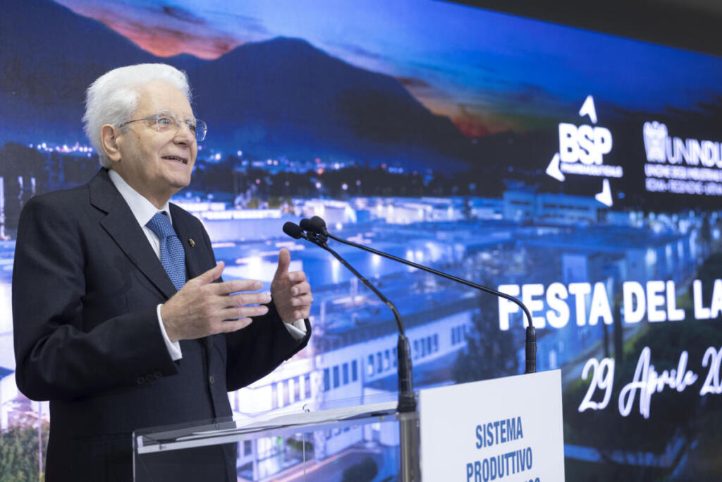 Il Presidente della Repubblica Sergio Mattarella all’azienda BSP Pharmaceuticals S.p.a di Latina, in occasione della celebrazione della Festa del Lavoro (foto di Francesco Ammendola - Ufficio per la Stampa e la Comunicazione della Presidenza della Repubblica)