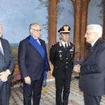 Il Presidente della Repubblica Sergio Mattarella a Castelporziano con Gilberto Pichetto Fratin, Ministro dell’Ambiente e della sicurezza energetica, Roberto Gualtieri, Sindaco della Città metropolitana di Roma Capitale, Salvatore Luongo, Comandante generale dell’Arma dei Carabinieri