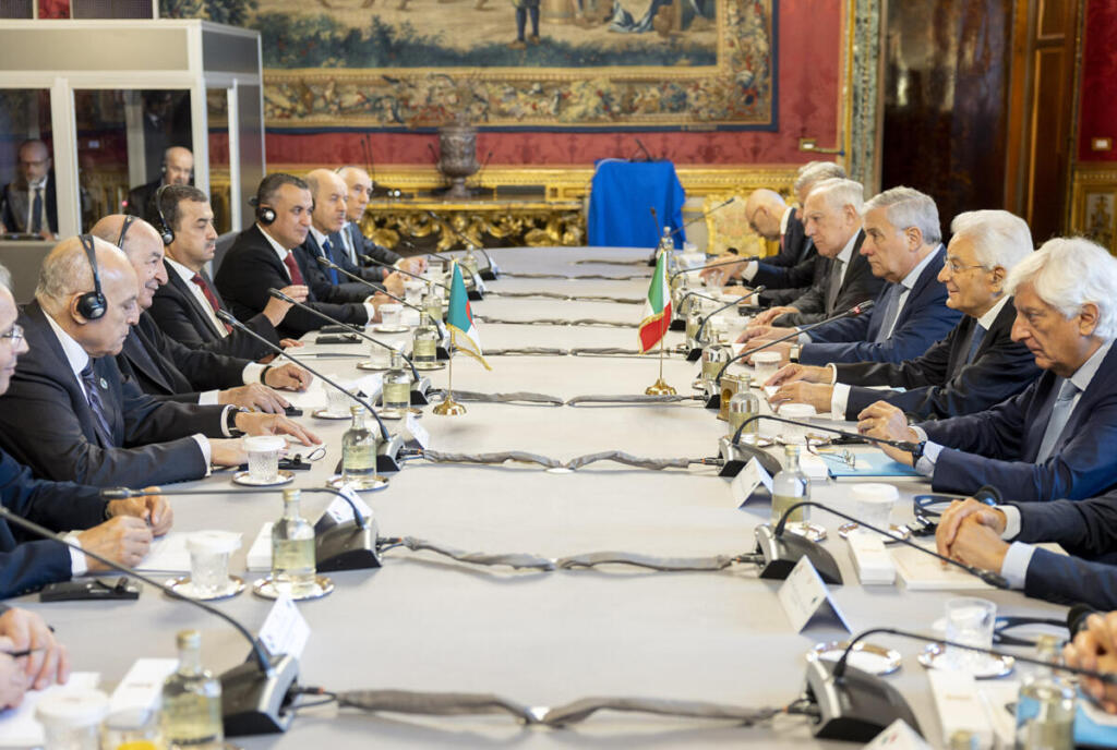 Il Presidente Sergio Mattarella nel corso dei colloqui con S.E. il Signor Abdelmadjid Tebboune, Presidente della Repubblica Algerina Democratica e Popolare