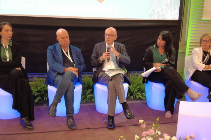 Tijana Lekic, Giornalista Agenzia investigativa Montenegro, Roberto Rossi, Procuratore della Repubblica presso il Tribunale di Bari, Francesco Paolo Sisto, Viceministro Ministero della Giustizia, Gaia Bozza, Giornalista SKY ed Eugenia Pontassuglia, Procuratore della Repubblica presso il Tribunale di Taranto