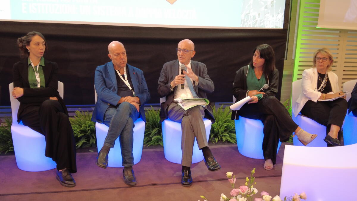 Tijana Lekic, Giornalista Agenzia investigativa Montenegro, Roberto Rossi, Procuratore della Repubblica presso il Tribunale di Bari, Francesco Paolo Sisto, Viceministro Ministero della Giustizia, Gaia Bozza, Giornalista SKY ed Eugenia Pontassuglia, Procuratore della Repubblica presso il Tribunale di Taranto