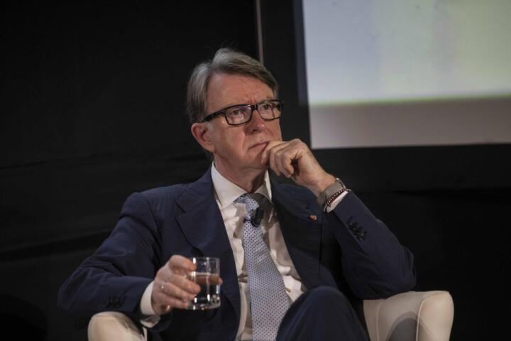Peter Mandelson Epstein