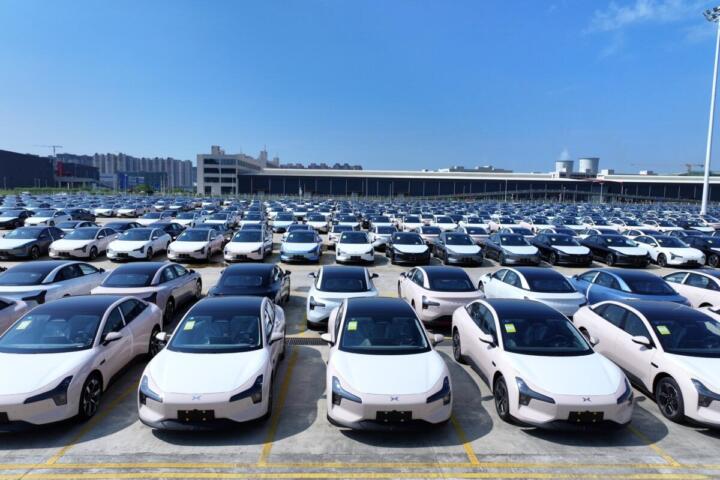 Crescita vetture elettriche