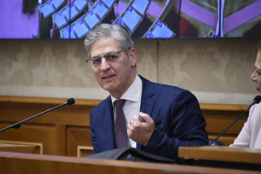 Rai Sport, Petrecca rimette il mandato: guida ad interim a Lollobrigida dopo Milano-Cortina