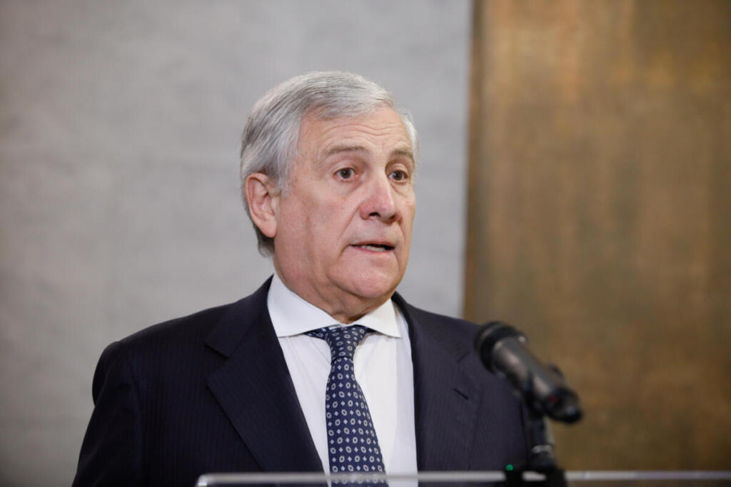 Antonio Tajani commenta il caso di Rogoredo
