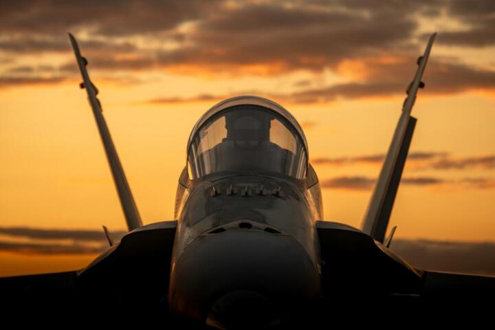 Iran, Usa schierano la più grande forza aerea dal 2003. Pentagono: “Non significa attacco imminente”