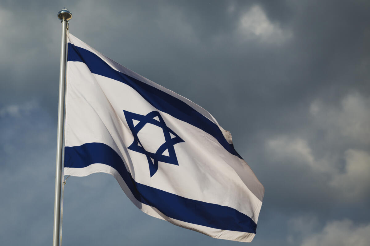 Israele, Alta Corte sospende l’espulsione di 37 Ong. Almeno 5 morti a Gaza. Vance: “no guerra lunga in Medio Oriente”