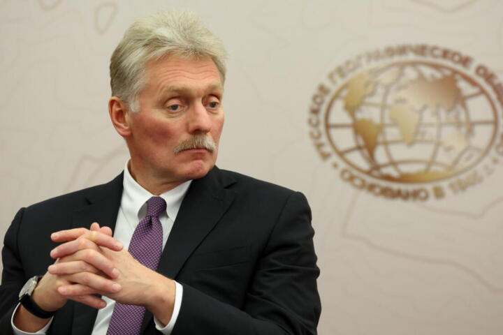 Colloqui Kiev-Washington “costruttivi”. Peskov: “Europa non può ricattare nessuno”, raid su Zaporizhzhia e Belgorod