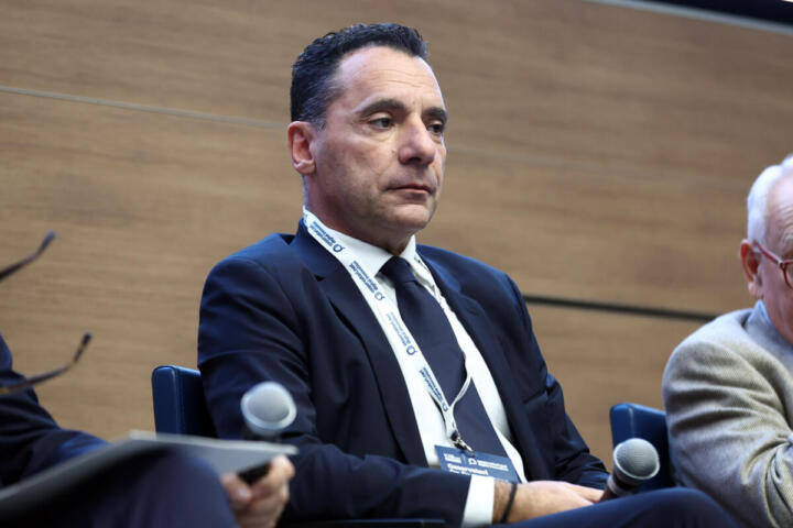 Inflazione, allarme Confesercenti: Rischio shock energetico, fino a 12 miliardi di potere d’acquisto in meno