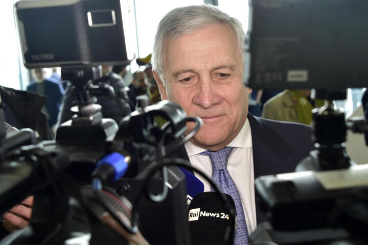 Tajani: “L’Italia non è in guerra”. Impegno nel Mar Rosso, stop a interventi su Hormuz