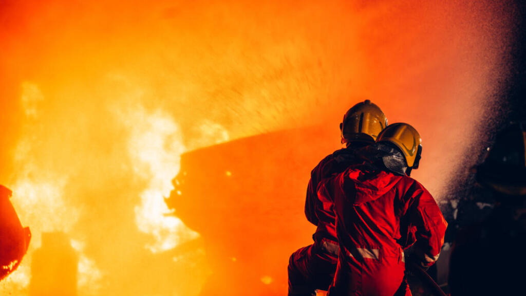 Grave incendio nel centro di Glasgow, strade chiuse intorno alla stazione centrale