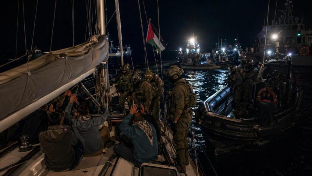 Flottiglia per Gaza fermata da Israele: 175 attivisti bloccati