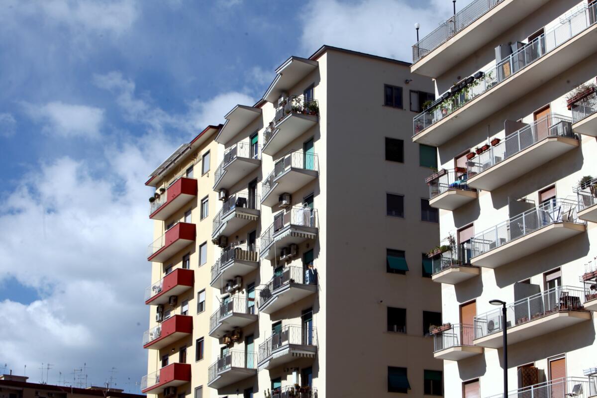 Casa, boom di richieste in Campania: 45mila domande per l'Erp 2026, +44%