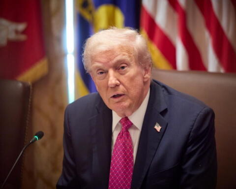 Trump attende la proposta di Teheran. Flotilla, 24 italiani fermati, Meloni: “liberazione immediata”
