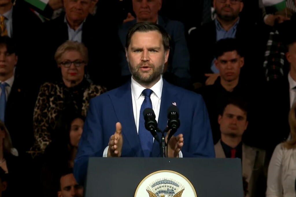 JD Vance accusa l’Europa di inerzia sulla guerra in Ucraina e riapre il fronte transatlantico