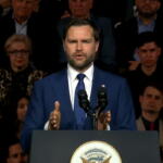 JD Vance accusa l’Europa di inerzia sulla guerra in Ucraina e riapre il fronte transatlantico
