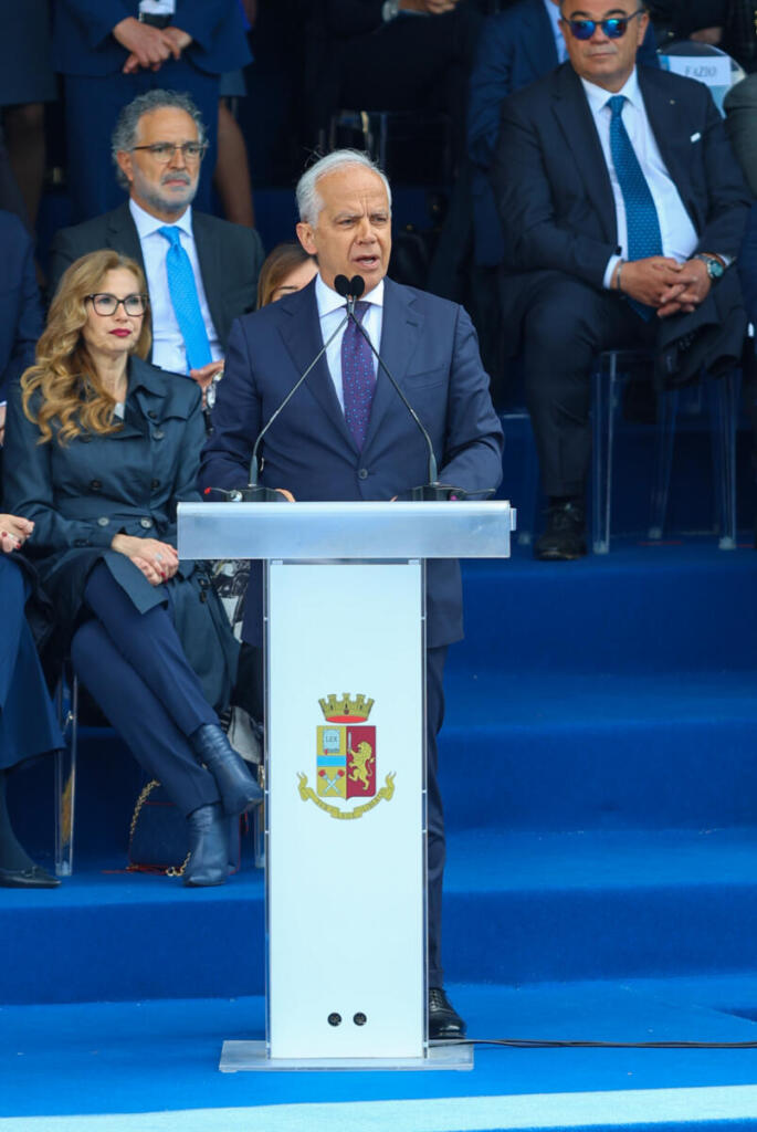 Piantedosi: “Reati in flessione, resta l’allerta eversiva e il cybercrime”