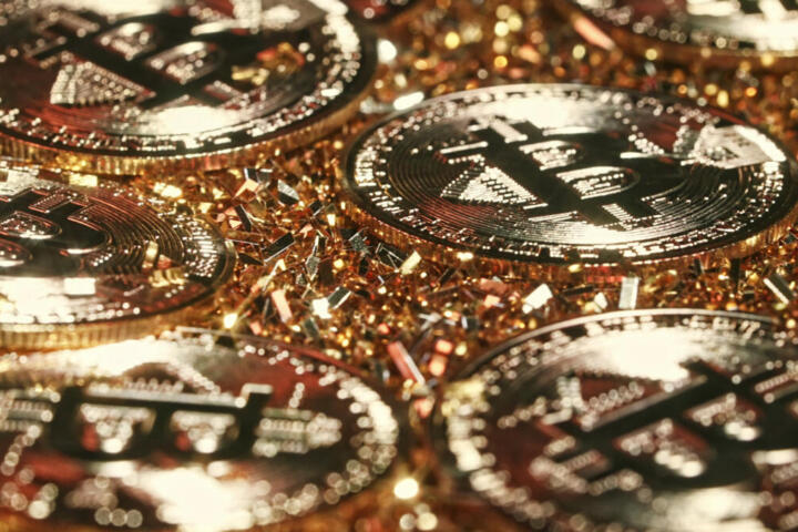 Otto Paesi africani spingono per regole comuni sulle criptovalute mentre l’adozione accelera