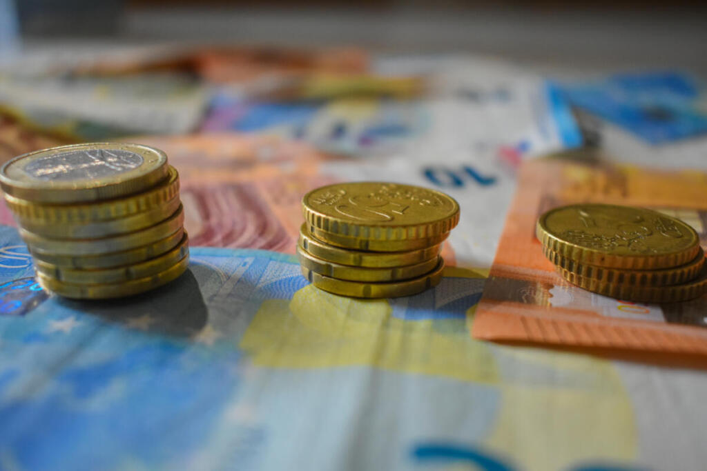 Inflazione in risalita, lavoro ancora debole: segnali contrastanti a marzo 2026