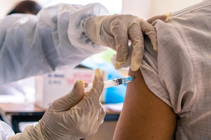 Vaccini, in Europa tornano morbillo e pertosse: “Non possiamo permetterci passi indietro”