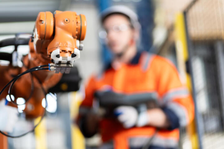La festa del lavoro: dall’operaio al robot in un Mondo che cambia