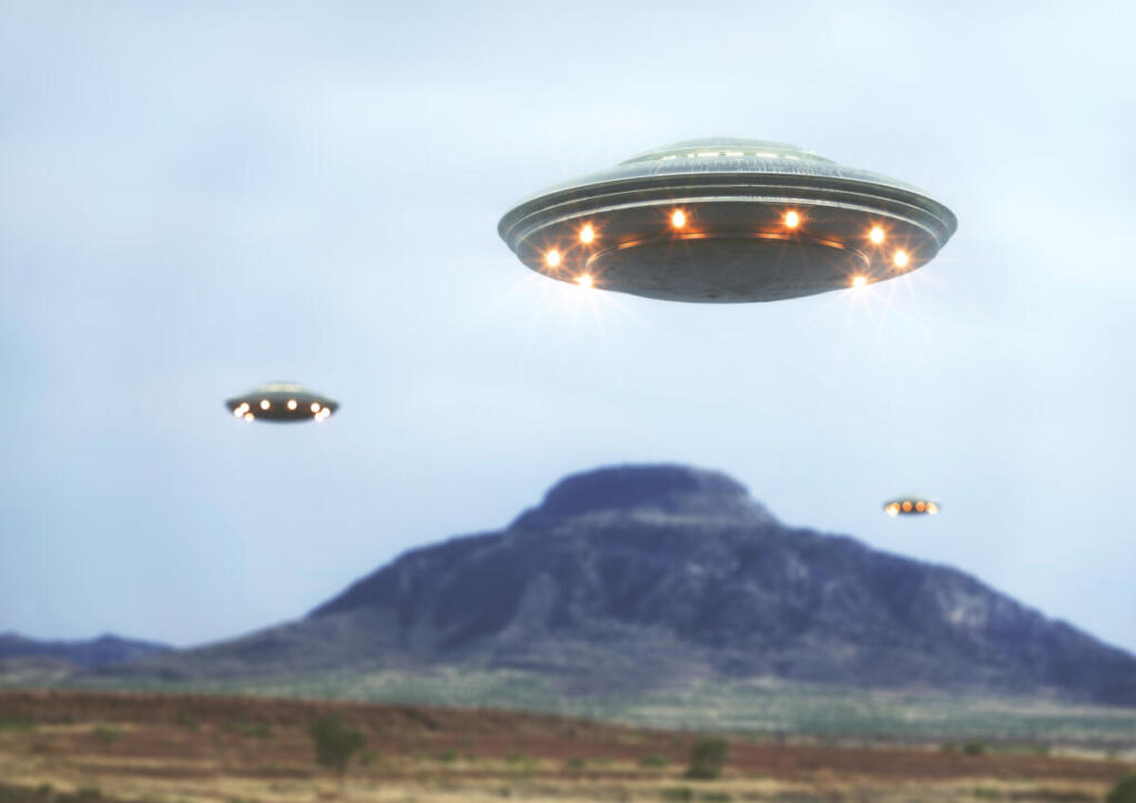 Trump annuncia la prossima pubblicazione dei file sugli UFO: “Gli Stati Uniti diranno la verità”