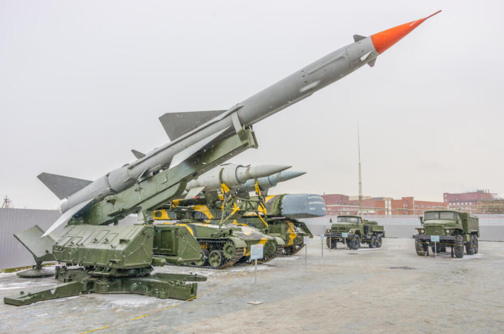 Sostanze chimiche cinesi per missili a bordo di una nave iraniana sequestrata: l’accusa di Haley scuote Washington