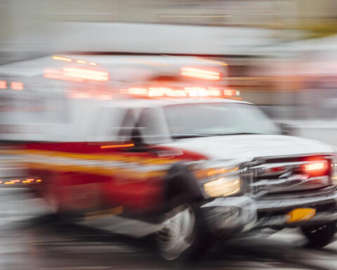 Assalto mascherato al Chick‑fil‑A: sparatoria nel New Jersey, diversi feriti