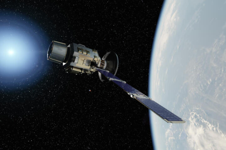 Dopo 50 anni nello spazio, Voyager 1 è il primo oggetto costruito dall'uomo a percorrere un giorno luce dalla Terra