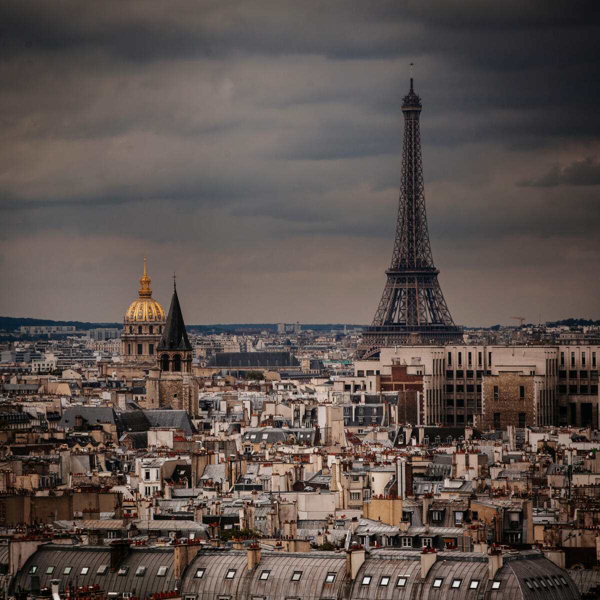 Parigi alza il muro: stop al raduno musulmano per rischio terrorismo