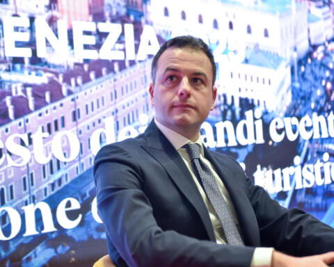 Comunali, il Centrodestra tiene Venezia e prende Reggio Calabria