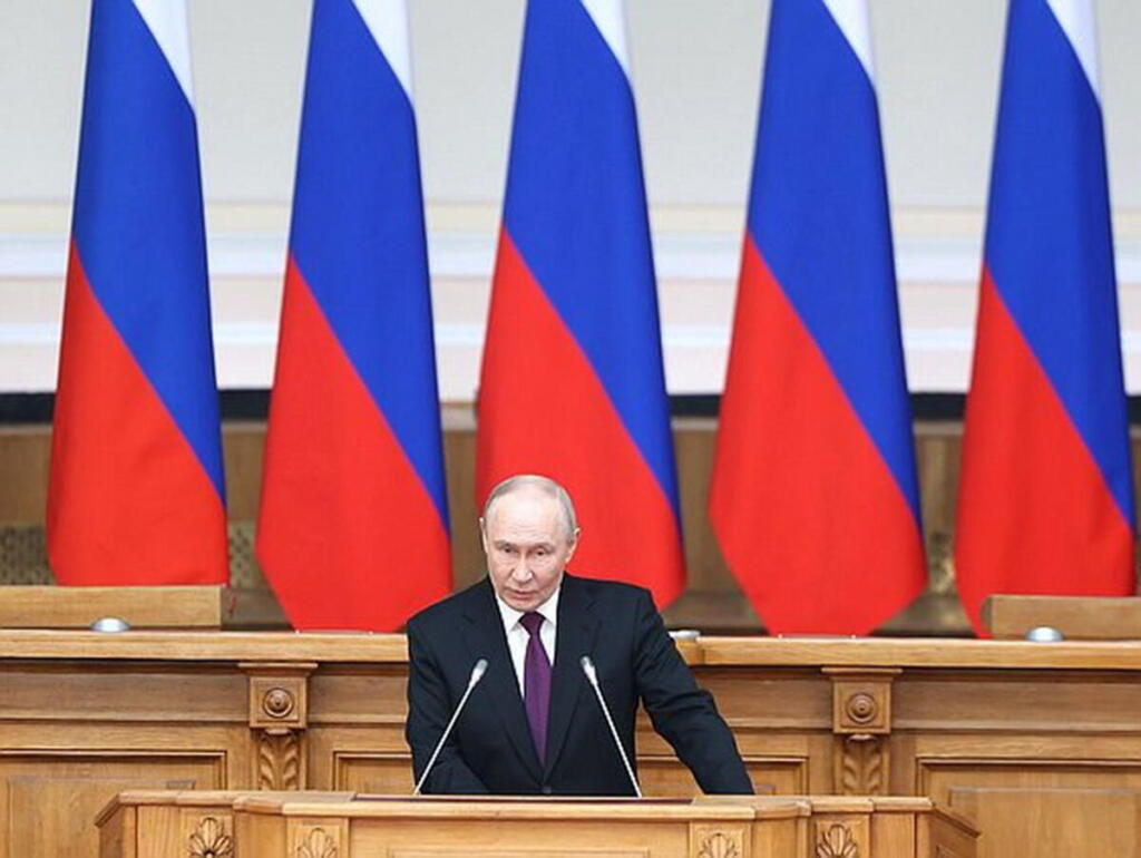 Putin apre ai negoziati ma il Cremlino avverte: “La guerra finirà con una vittoria russa”