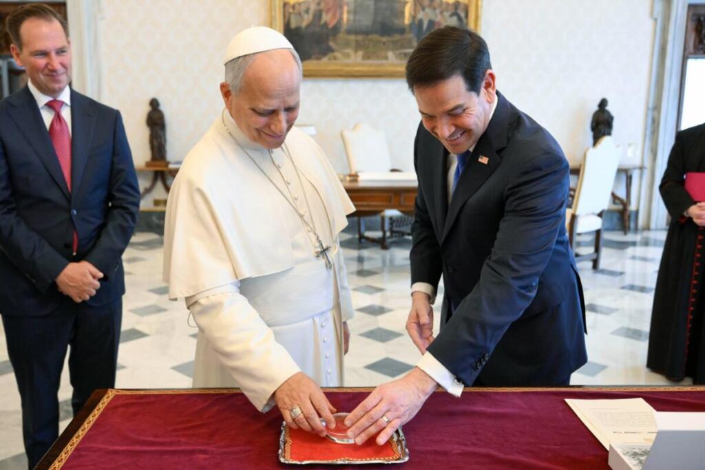 Leone XIV riceve Rubio: “Lavorare instancabilmente per la pace”