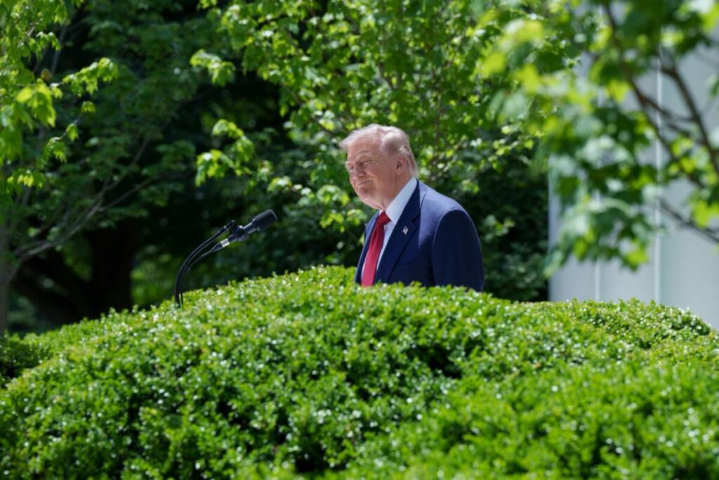 Israele istituisce il tribunale speciale sul 7 ottobre. Trump: “La tregua con l’Iran è in terapia intensiva”