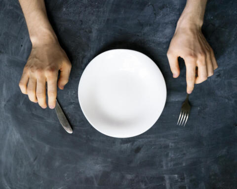 New Jersey, lo sciopero della fame prosegue nel centro ICE mentre i membri del Congresso visitano la struttura
