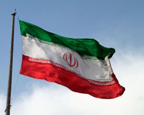 Iran, consegnata ai mediatori pakistani la risposta alla proposta Usa per fermare la guerra