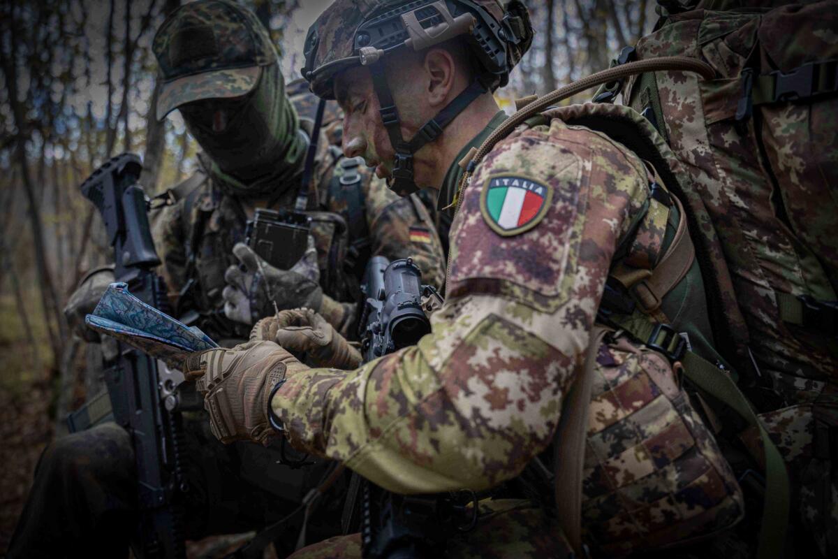 Difesa, nuove norme per rafforzare i sindacati militari: mandati e distacchi fino a quattro anni