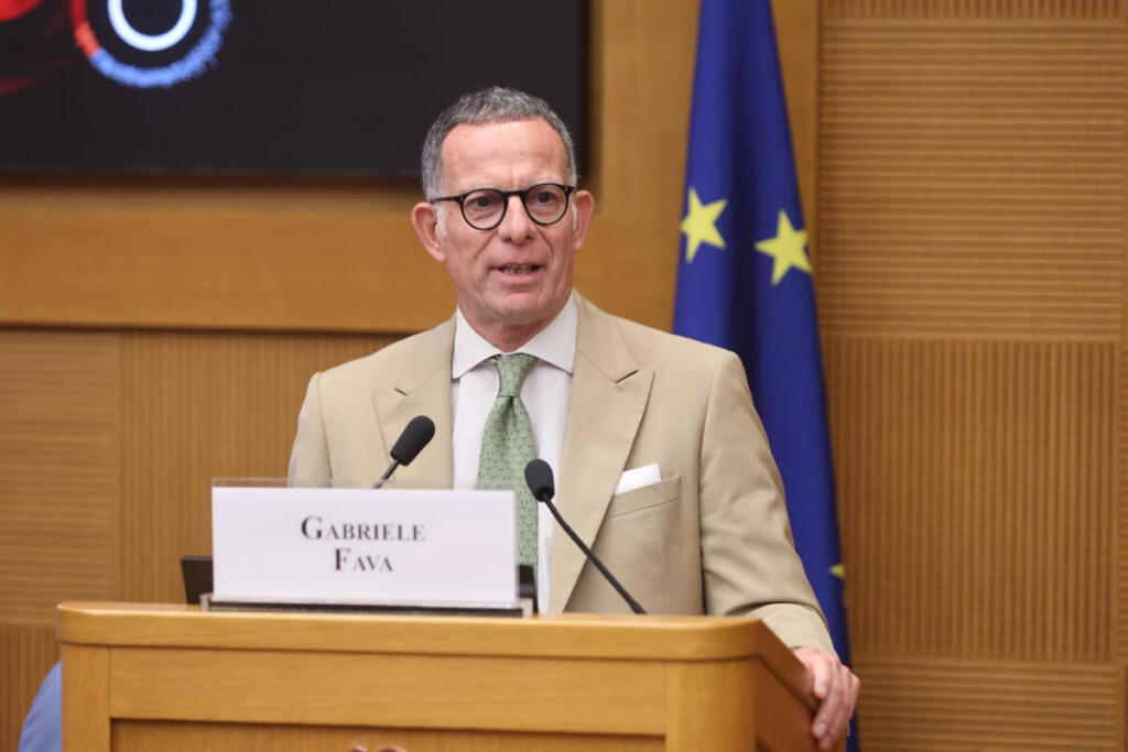 Smart working, Fava: "Va governato, non è una soluzione automatica"