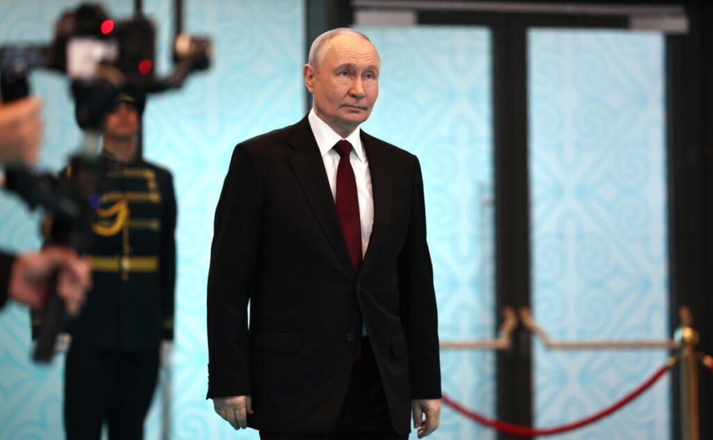 Putin annuncia nuovi attacchi alle infrastrutture ucraine, l’Ue apre il primo tavolo per l’adesione di Kiev
