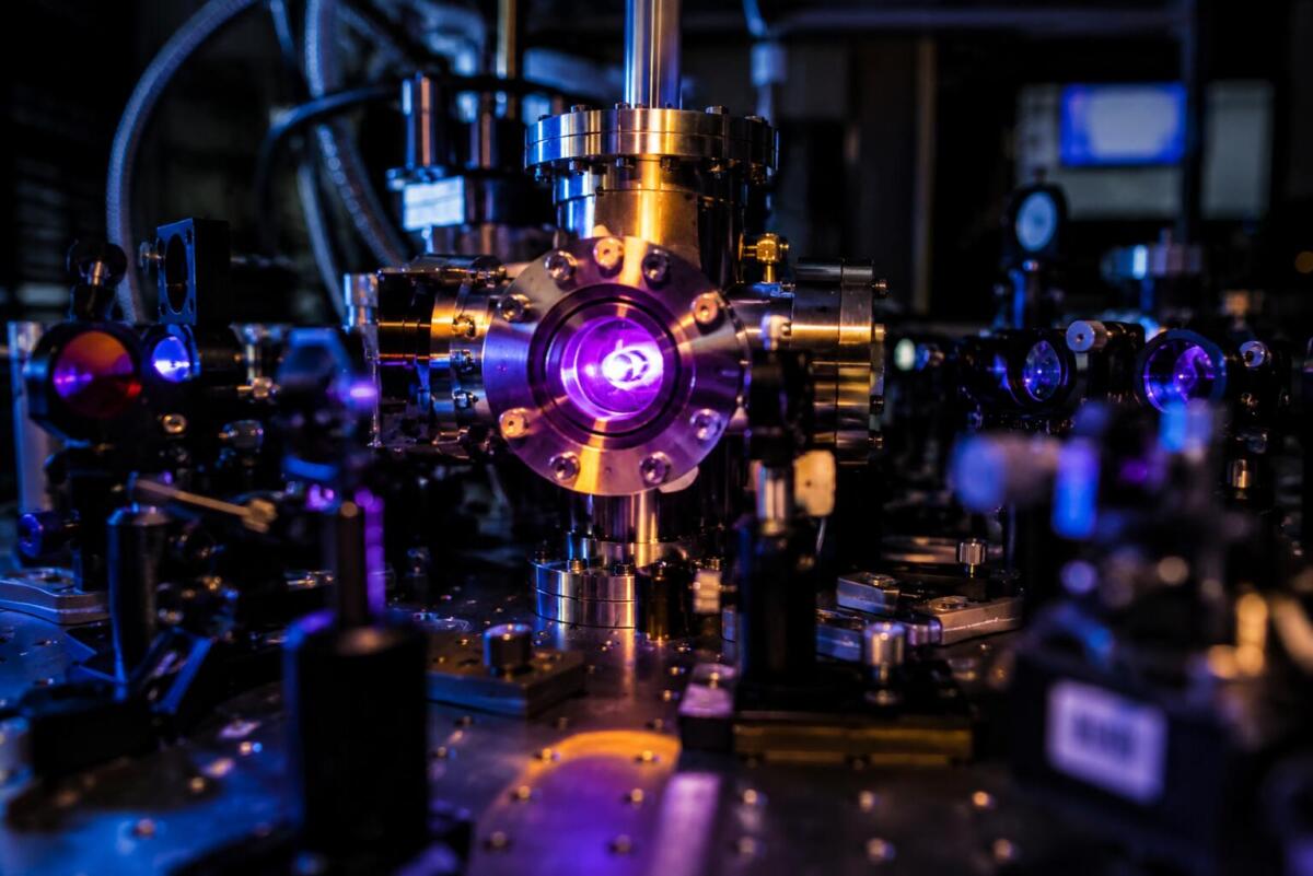 I primi orologi nucleari entrano in funzione: una nuova era per la misura del tempo e la fisica fondamentale