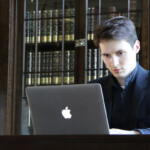 Telegram, il caso Durov e la nuova guerra per il controllo del potere digitale