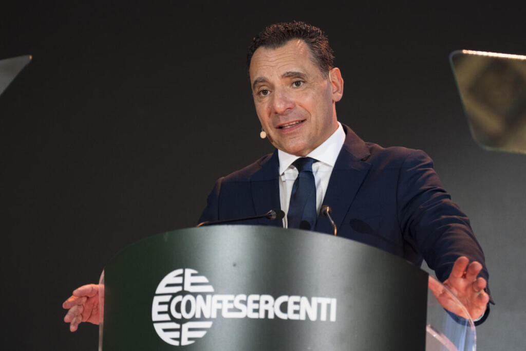 Banche, Gronchi (Confesercenti): credito e investimenti privati sono la leva per crescita e competitività