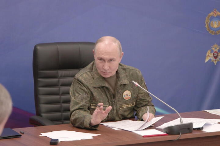 Kiev sotto attacco prima del vertice Nato: 14 morti. Zelensky chiede Patriot, Trump: “Putin vuole finire la guerra”
