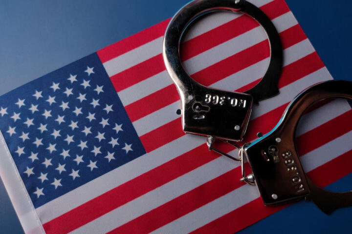 Gli USA preparano arresti e deportazioni di massa per gli haitiani: piani interni ICE e comunità nel panico