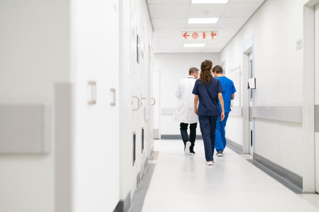 Sanità, 1,6 milioni di prestazioni in più entro i termini: restano 2,8 milioni di ritardi