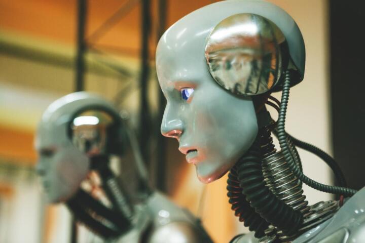 La Cina minaccia ritorsioni contro il divieto USA sui robot umanoidi